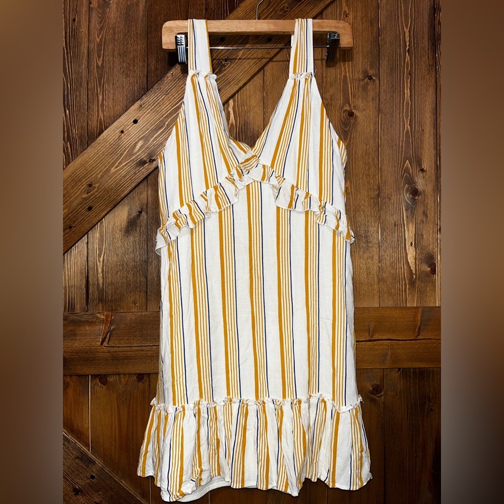 Altar’d State Tessa dress size Large